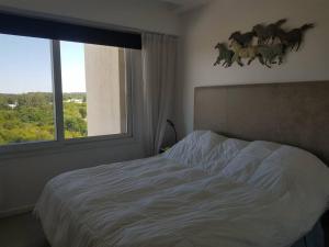 Departamento con vista al Golf Barrio Costa Esmeralda