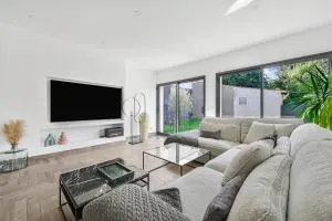 L'Harmonie - 8P - 4BDR - 3BR - Jardin & Parking - 卡尚