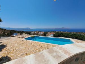 Villa Apollo - Saint Georges Retreat Village
