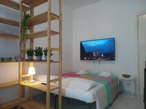 Monolocale vicino metro Libia