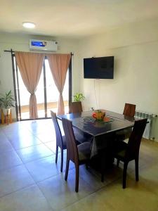 Depto Amplio Zona Shopping y Peñas