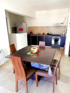 Depto Amplio Zona Shopping y Peñas