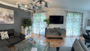 Haus Schmidhuber Ferienwohnung 5 mit Garten und sonniger Terrasse