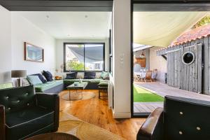 Maisons de vacances Maison 4 chambres avec piscine : photos des chambres