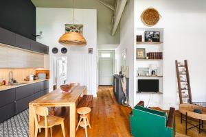 Maisons de vacances Maison 4 chambres avec piscine : photos des chambres