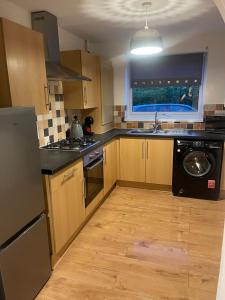 Homely 3-bed home Milton Keynes