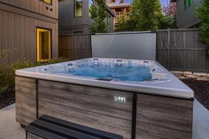1060 Park Ski Magnificent Mountain Retreat home