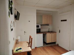 Appartements Studio N6 Appartement Hotel Combes : Appartement 1 Chambre