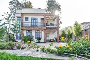 Elmitho House - Nkoanrua