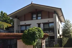 Rooms Tribunak Lasarte - Usúrbil