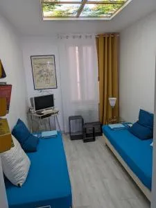 joli studio T2 meublé de 20 m² Située à 2 minutes à pied du MÉTRO - Saint-Jérôme