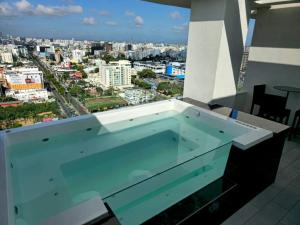 Luxury penthouse con jacuzzi privado, Gym, pool