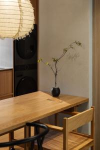 LIGHTHOUSE 249 DDP Dongdaemun