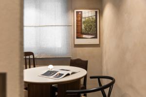 LIGHTHOUSE 249 DDP Dongdaemun