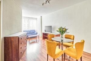 Superior Apartment room in Apartamentos Juan Bravo