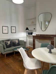 Le Toulousain 001 - Appartement calme en rez-de-chaussée avec Terrasse - Hypercentre, quartier Jeanne dArc