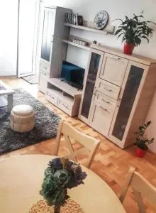 Dijana apartman - Tomičići