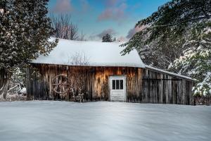 Ancestral Wooden Chalet - St-Gabriel de Brandon