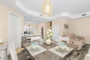 Catena Love relax, beach, wine, dine. Repeat - Harlem Heights