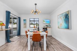 Sandy Haven explore, beach, pool, wine and dine - 4hvězdičkové hotely ve městě Bonita Springs