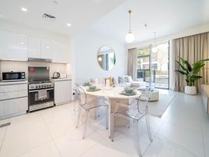 Dubai Hills Elegant 1-Bed with Terrace