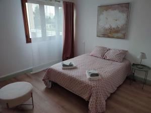 Appartements Appartement neuf, vue sur parc, 5 minutes a pied du centre historique et pieton : photos des chambres