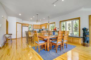 Beach Access on Lake Michigan Sturgeon Bay Home