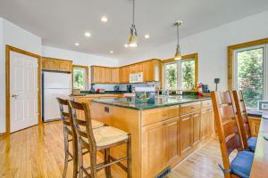 Beach Access on Lake Michigan Sturgeon Bay Home