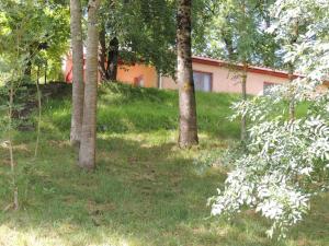 Gîte 8 personnes dans un écrin de verdure avec vue