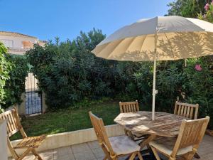 Ancão beach duplex with private garden