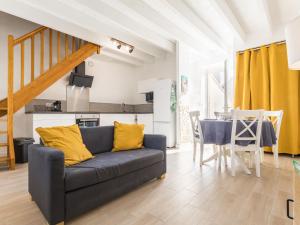 Maisons de vacances Maison de Ville a La Montagne avec Wifi, Animaux admis, Proche Nantes - FR-1-306-1286 : photos des chambres