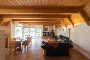 Ferienhaus Westertill 08