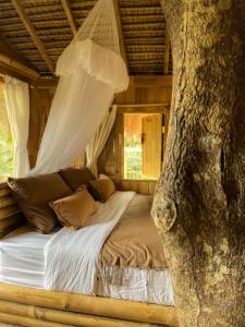 Kawig Bamboo House - Ricefield view, Eco Bamboo Home