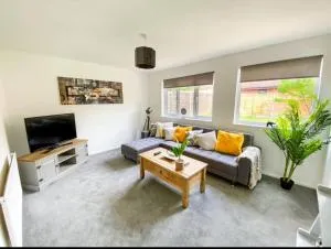 Quiet Location next to CMK - Woolstone