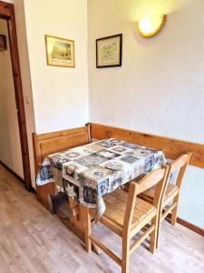 Appartements Chalet Club - Studio 17m² 2/3 persons, vue piste MAE-2982 : photos des chambres