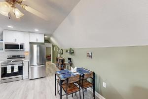 2nd-Floor Unit with Shared Pool, Playground and Gym