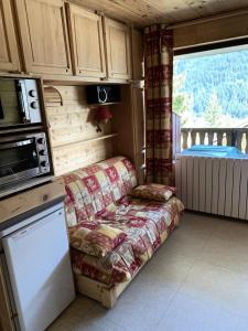 Appartements Residence BruyEres - Les Hauts De Planchamp - Studio pour 3 Personnes MAE-3349 : photos des chambres