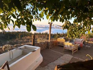 Rosas märchenhafte Finca mit Pool