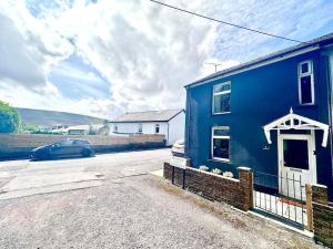Heritage Town Welsh Cottage