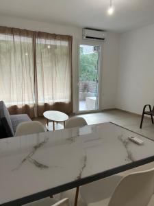 Anesis Studios and Apartments