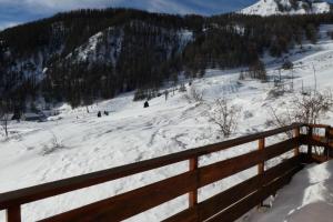 Résidence Oucanes - Superbe T3 avec accès direct aux pistes de Réallon MAE-8401