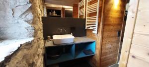 Appartements Residence Means - Jolie petite maison de 3 couchages en village MEANS VILLAGE MAE-8421 : photos des chambres