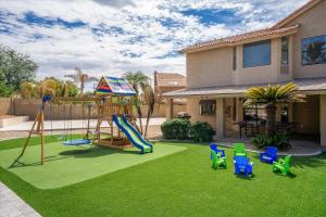 Private Pickleball Resort Spa Pool & Playground
