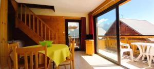 Appartements Residence Joubelle - Appartement 6 personnes cosy dans chalet a Reallon JOUB1-6 MAE-8651 : photos des chambres