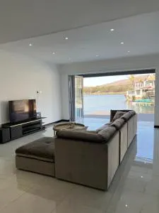 Twenty One Southwinds - Pelindaba