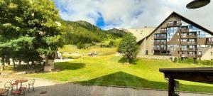 Résidence Relais - Appartement 6 couchages vue montagne à Réallon 126R MAE-8961