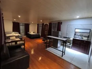 Arenal Container - Peñas Blancas