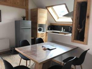 Appartements Appartement Des 2 Vallees,proche de tous commerces : photos des chambres