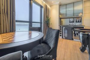 MHF II - Apts Variados em Prédio com Vista para o Mar em Itapema