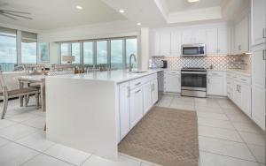 Phoenix Orange Beach II 1701 condo